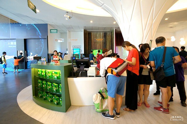 彰化縣鹿港鎮白蘭氏健康博物館》免門票觀光工廠、親子旅遊景點、手做DIY