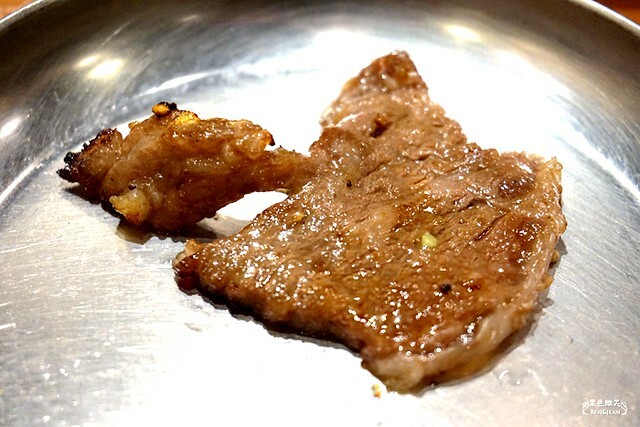 日本東京必吃燒肉》大阪烤肉 / 荷爾蒙 二子 新橋本館，ホルモンふたご人氣名品黑毛牛助肉經典好吃