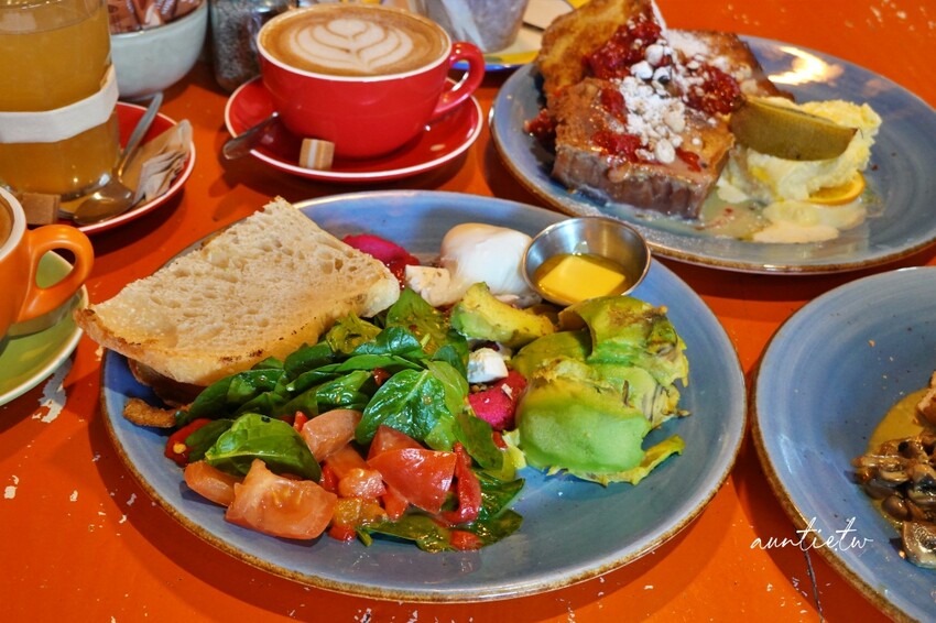 紐西蘭【紐西蘭北島旅行】紐西蘭航空直飛,奧克蘭、羅托魯瓦、陶波、漢彌頓,13天租車自駕旅行