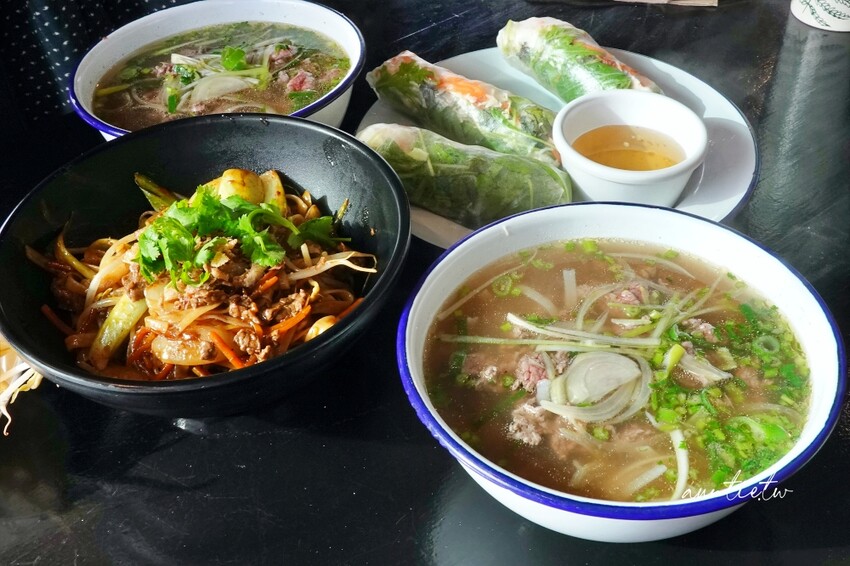 紐西蘭【紐西蘭北島旅行】紐西蘭航空直飛,奧克蘭、羅托魯瓦、陶波、漢彌頓,13天租車自駕旅行