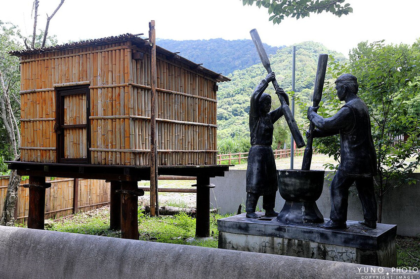 台中市和平區一起走進部落深度旅行！台中大安溪達觀部落 手作小米串DIY 部落饗宴－探索原味之旅 台中部落體驗一日遊