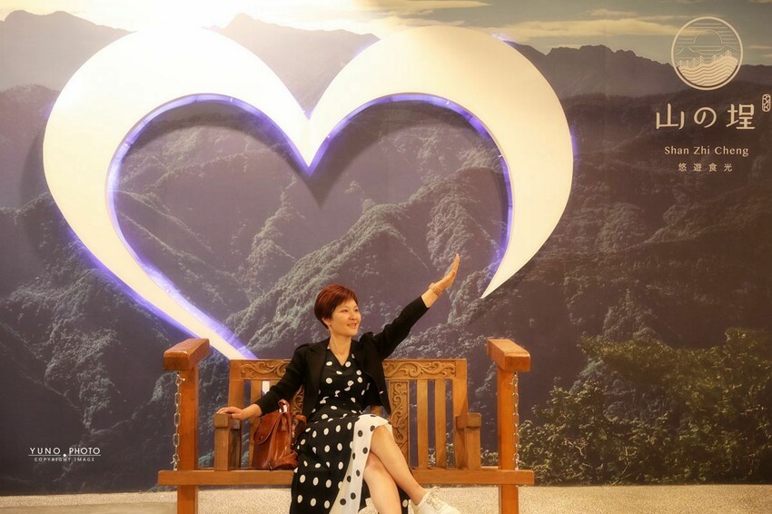 嘉義縣番路鄉「山の埕」阿里山公路熱門免門票親子旅途中繼景點!享用簡餐 免費品茗 (嘉義阿里山觸口遊客中心)