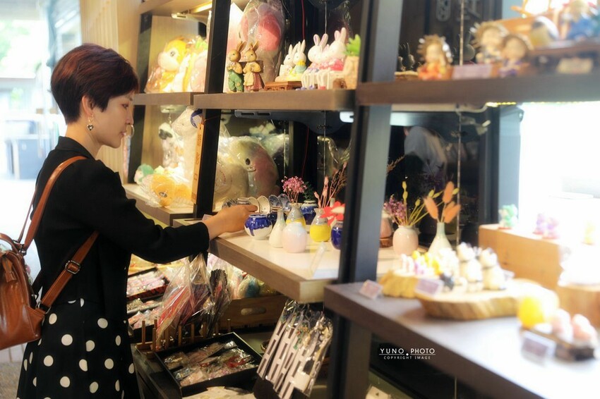 嘉義縣番路鄉「山の埕」阿里山公路熱門免門票親子旅途中繼景點!享用簡餐 免費品茗 (嘉義阿里山觸口遊客中心)