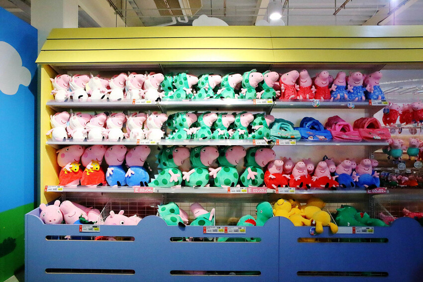嘉義KHTOY絨毛玩偶旗艦館，正版授權絨毛玩偶專賣店，超過1