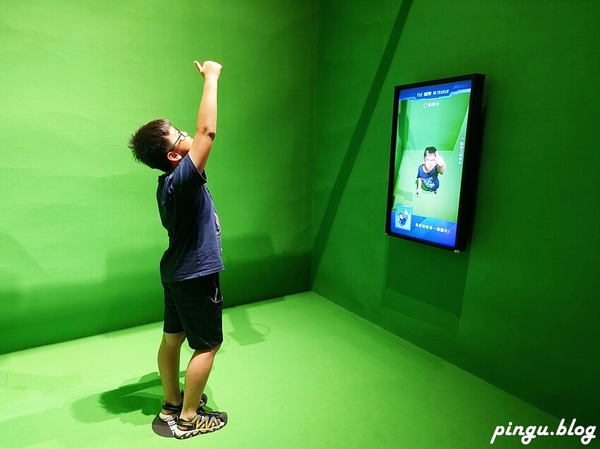 台北市中正區超人力霸王英雄展｜小朋友的英雄來囉!!4米高英雄對戰 一起走入超人力霸王的宇宙中