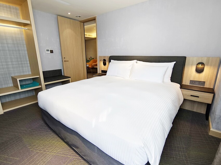 高雄市前金區福容徠旅高雄｜不能錯過的IKEA主題房 鄰近六合夜市及駁二特區 高CP值高雄旅店