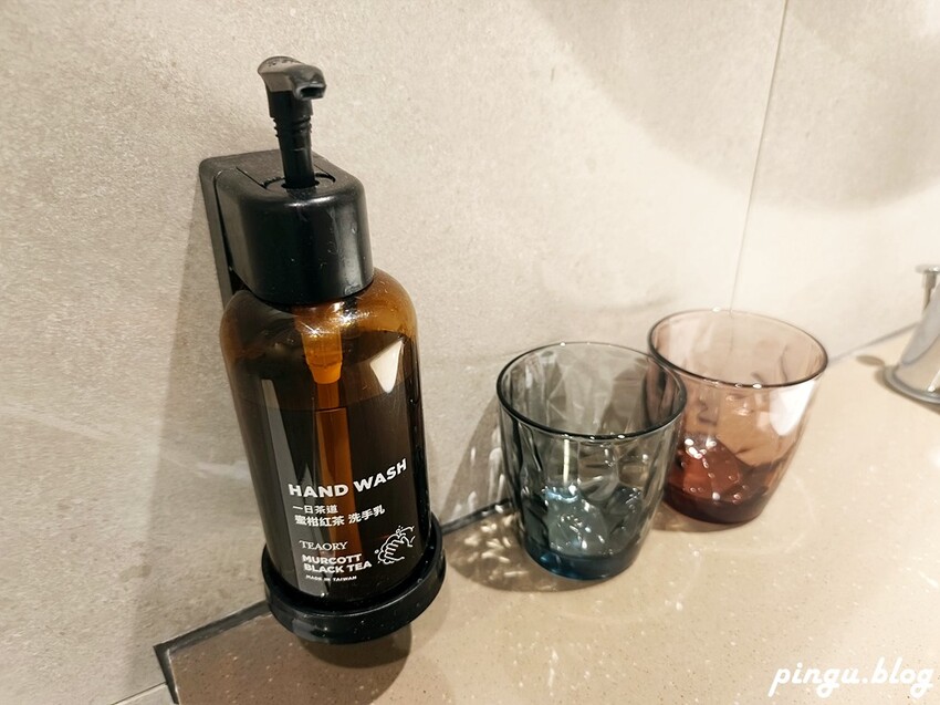 高雄市前金區福容徠旅高雄｜不能錯過的IKEA主題房 鄰近六合夜市及駁二特區 高CP值高雄旅店