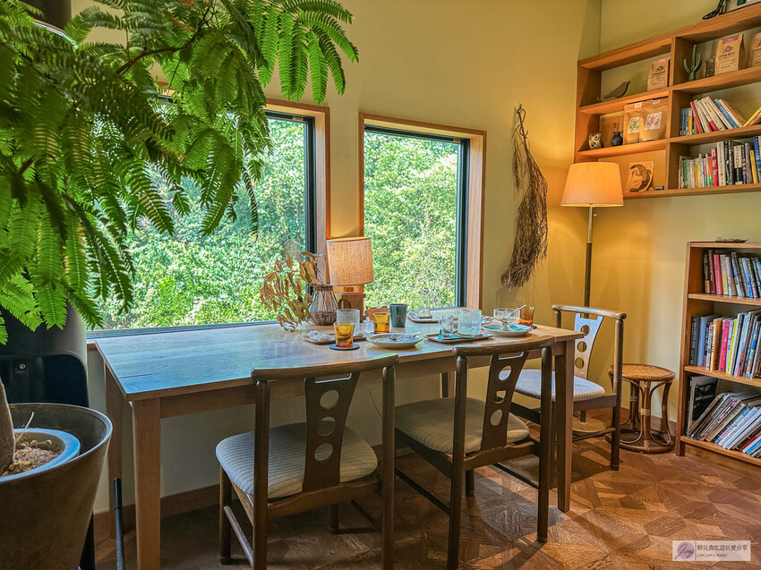 日本伊東美食,森林裡的秘密咖啡廳!三明治與咖啡,品質卓越。