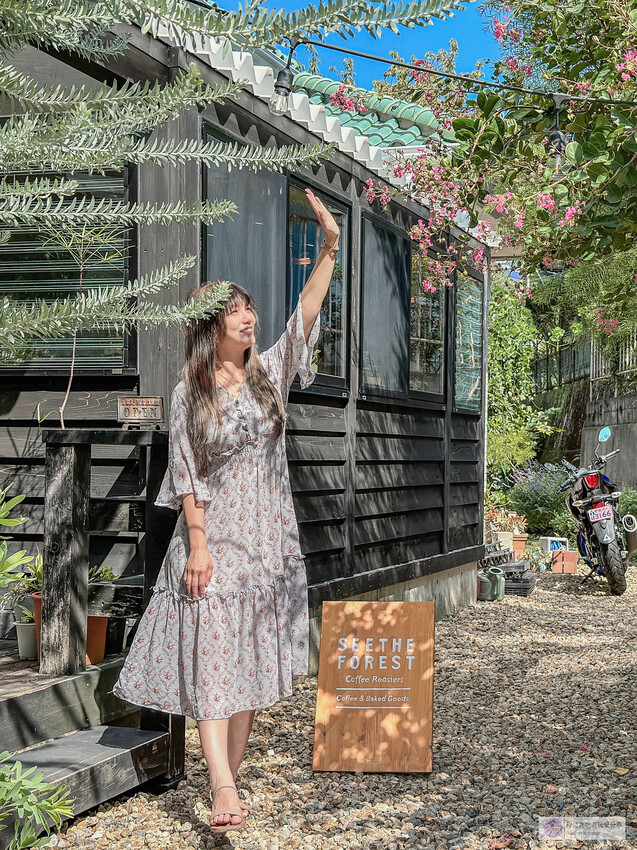 日本伊東美食,森林裡的秘密咖啡廳!三明治與咖啡,品質卓越。