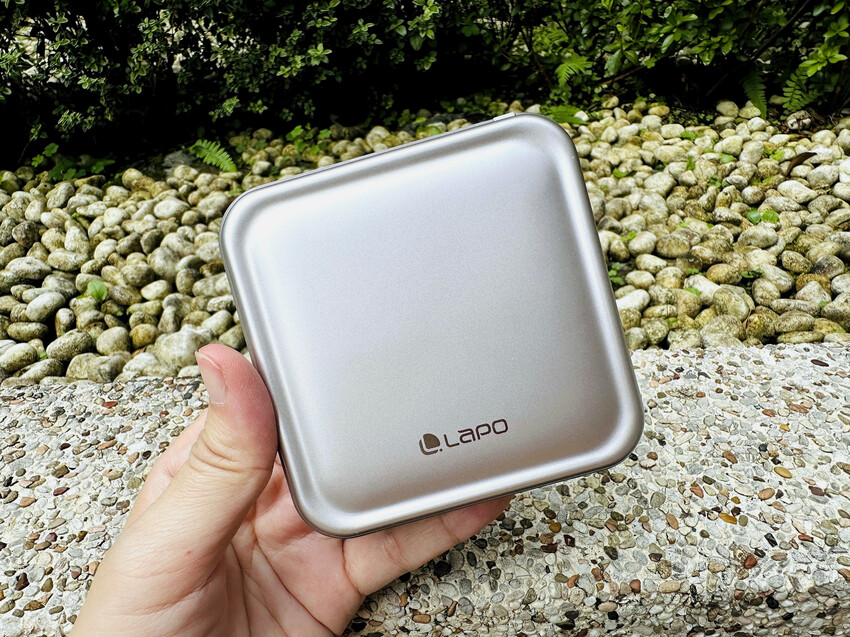 【LaPO】旅行出遊必備好物開箱│超進化八合一無線快充行