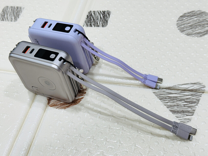 【LaPO】旅行出遊必備好物開箱│超進化八合一無線快充行