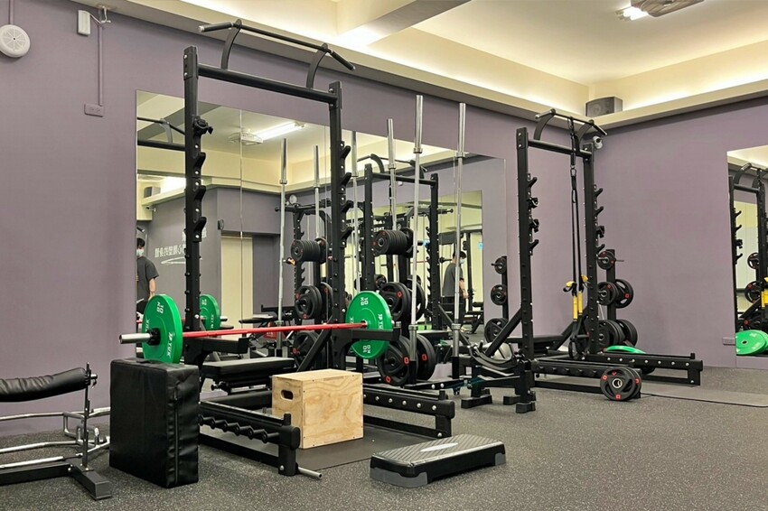 健身小白也不怕!台中健身房私人教練一對一、一對二教學,女性友善更貼心!