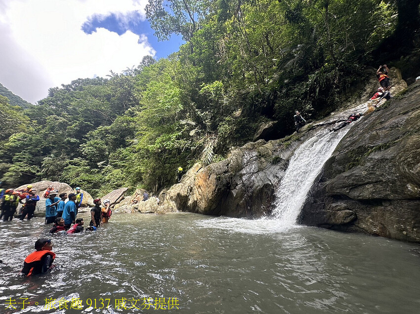 9137 戚文芬提供.jpg 9137 戚文芬提供.jpg