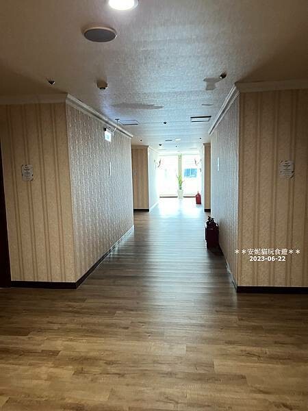 台中市西區【台中。西區】近審計新村、勤美草悟道親民住宿．福爾摩沙草悟道酒店