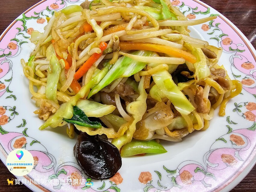 日本[食]日本 熊本 下通商店街 餃子の王將 新鮮的國產食材 料好實在 煎餃搭上沾醬 好吃不膩超對味