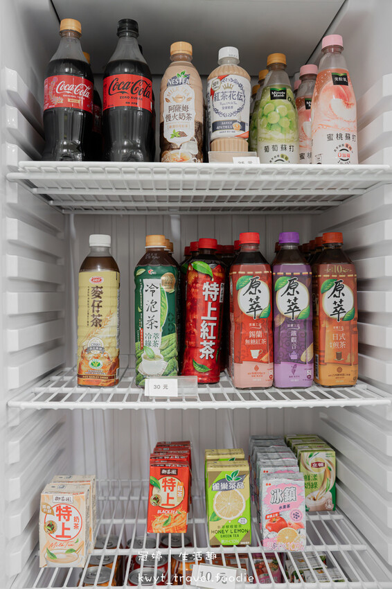 台北文化幣推薦_飛鷹桌遊，一小時不到25元，數百款桌遊玩到飽