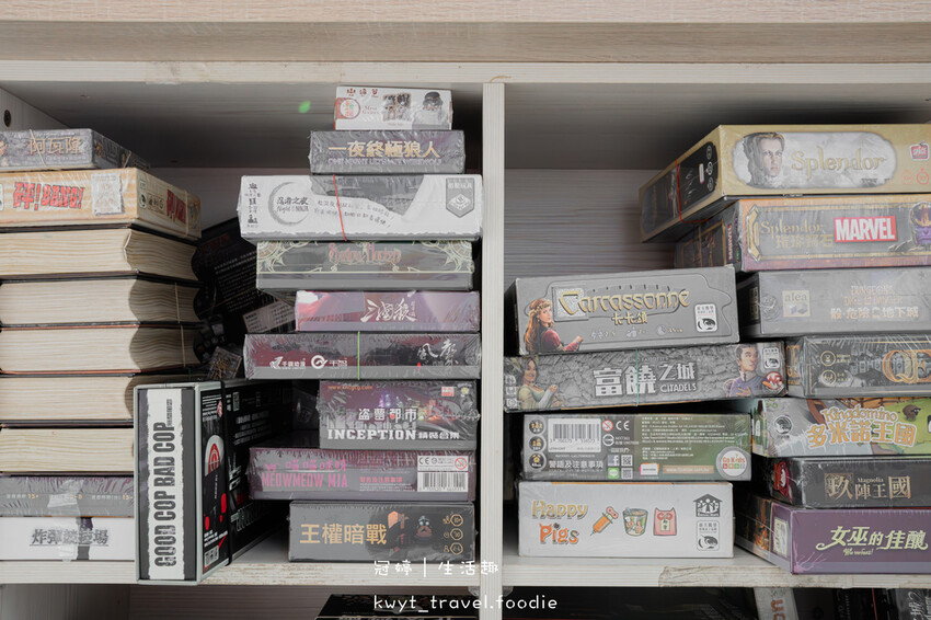 台北文化幣推薦_飛鷹桌遊，一小時不到25元，數百款桌遊玩到飽