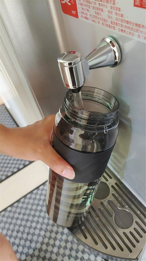 居家生活｜【LANE MOUEN 覽萌】 運動雙飲水壺 11