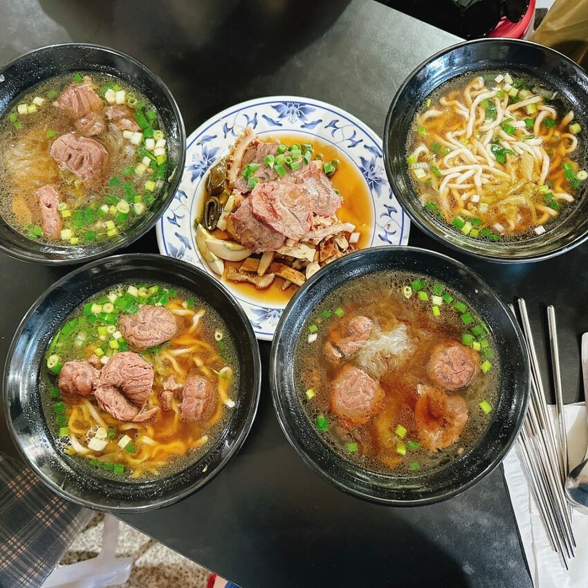 澎湖縣白沙鄉澎湖三天兩夜這樣玩！澎湖在地美食、景點懶人包，鮮蚵吃到飽500元有找！