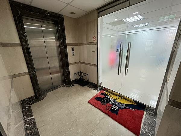 002_Does Art 都是藝術x安妮王的旅行記