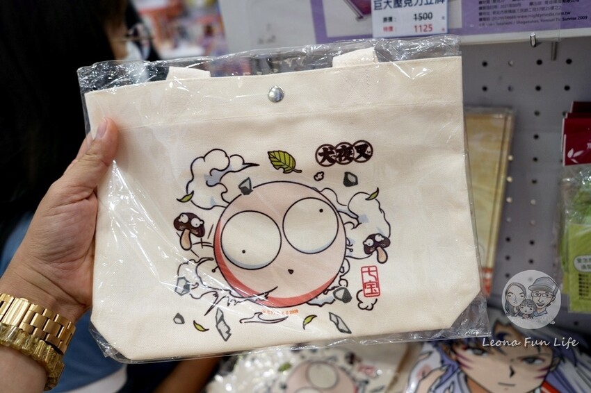 台中市北區2024中友動漫祭第二彈開跑!!3米高小海豹，還有名偵探柯南100萬美元的五陵星日版限量商品喔!