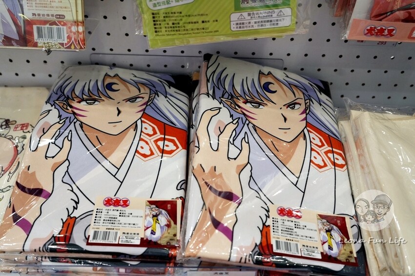 台中市北區2024中友動漫祭第二彈開跑!!3米高小海豹，還有名偵探柯南100萬美元的五陵星日版限量商品喔!