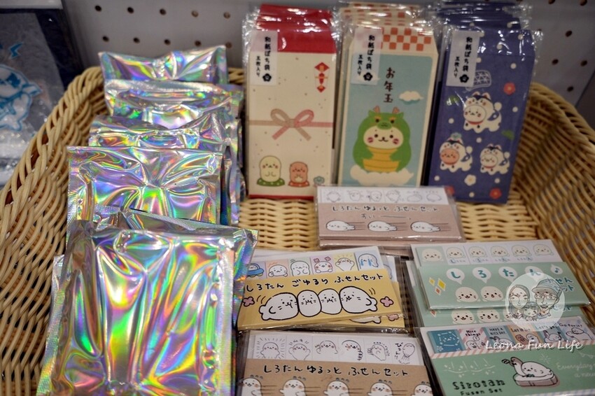 台中市北區2024中友動漫祭第二彈開跑!!3米高小海豹，還有名偵探柯南100萬美元的五陵星日版限量商品喔!