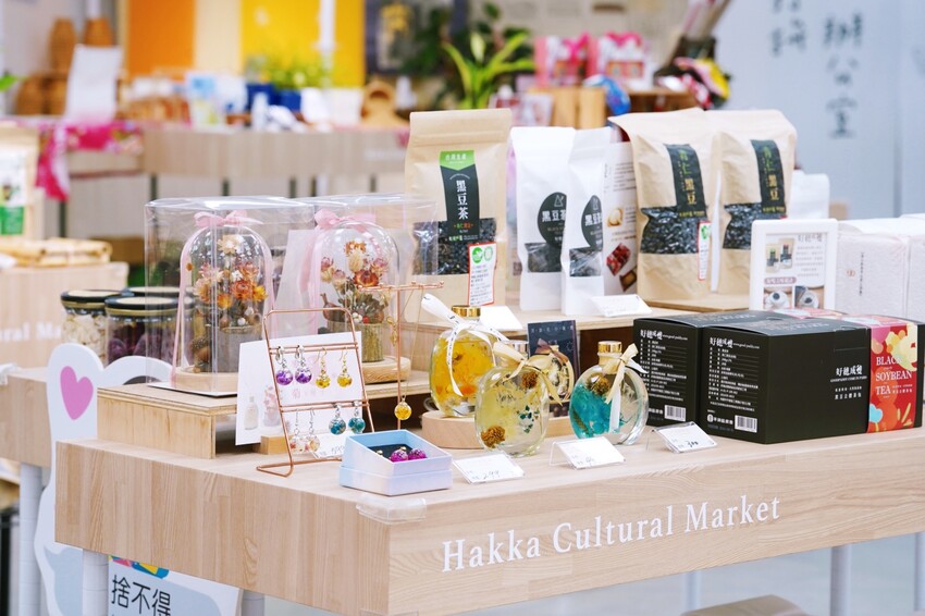 桃園平鎮 天光雜貨店 匯聚客家小農美食、手感技藝、文創商品的質感店舖