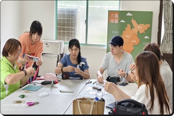 高雄市六龜區【高雄六龜】生態人文品茗一日遊☆新威森林公園(桃花心木步道)x十八羅漢山服務區x檳榔屋餐廳x六山十八工作站