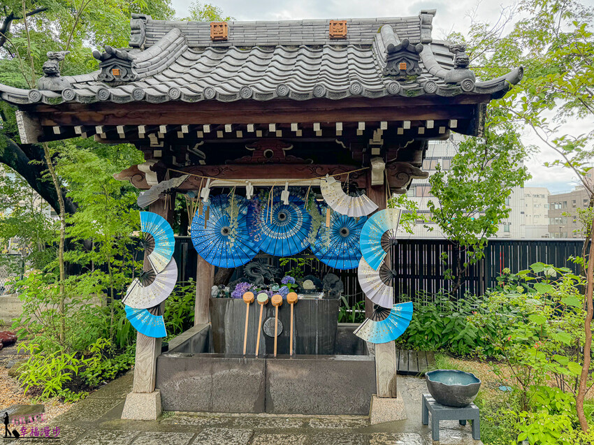 日本法輪寺｜東京日本–東京最美的花手水，依季節不同推出鏤空花卉御朱印