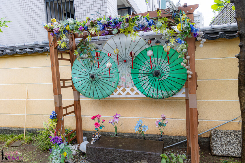 日本法輪寺｜東京日本–東京最美的花手水，依季節不同推出鏤空花卉御朱印