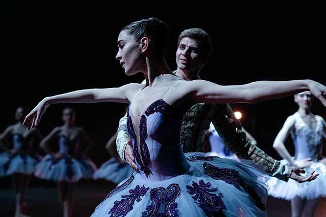 The Movie posters & stills of Newzealand Movie 