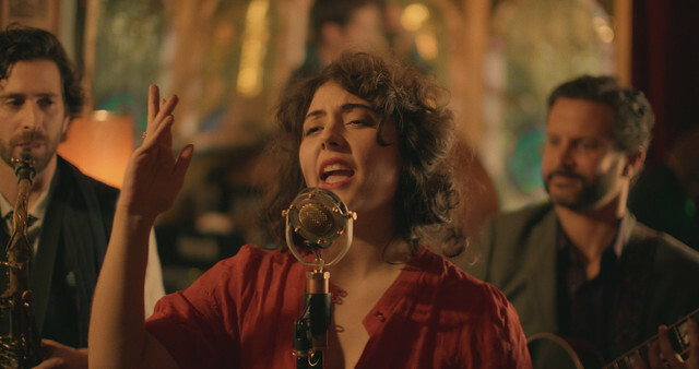 The Movie posters and stills of French Movie"《巴黎頌紐約情》(Paris Rendez Vous)"  will be launching from Sep 6, 2024 onwards in Taiwan.