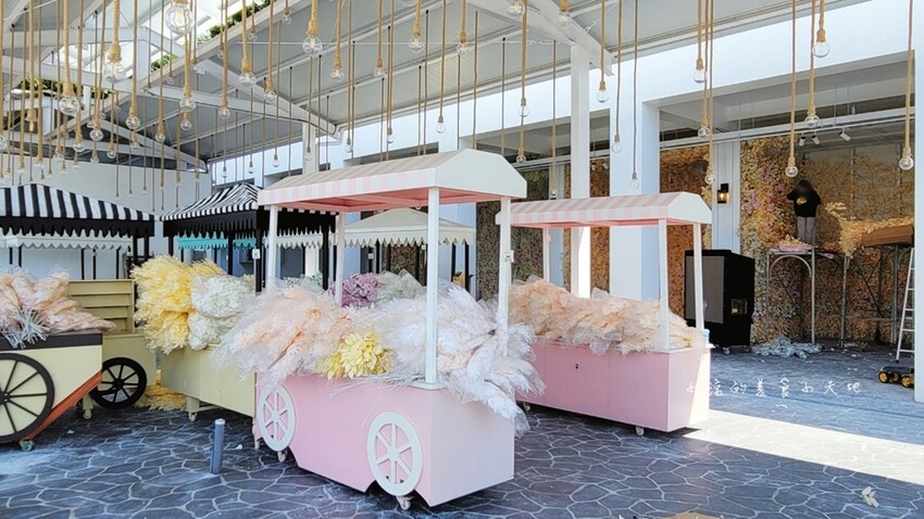 南投縣埔里鎮全台最美休息聚落”日月町複合式商場”暑假8/1日盛大開幕！絕美純白建築引進日本蔦屋書店、在地品牌以及東京