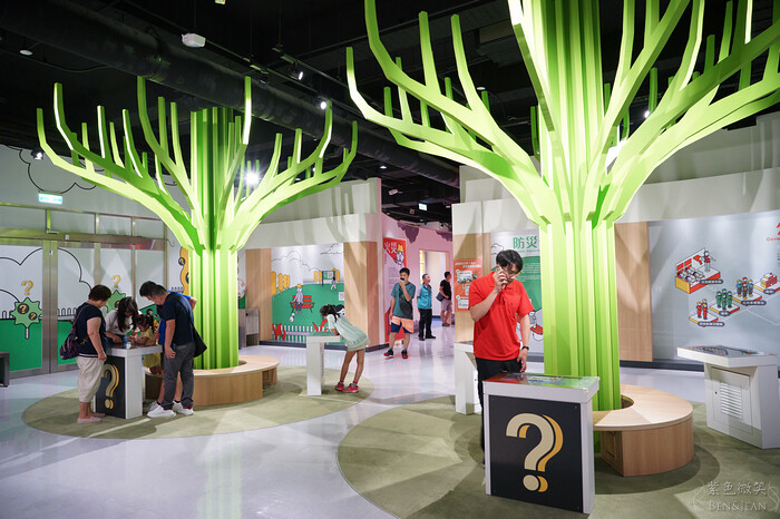 桃園市八德區桃園防災教育館》室內免費入場當一日小小消防員羅伊，多元的互動體驗、充滿了娛樂性與知識性