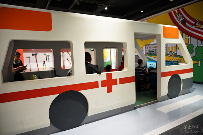 桃園市八德區桃園防災教育館》室內免費入場當一日小小消防員羅伊，多元的互動體驗、充滿了娛樂性與知識性