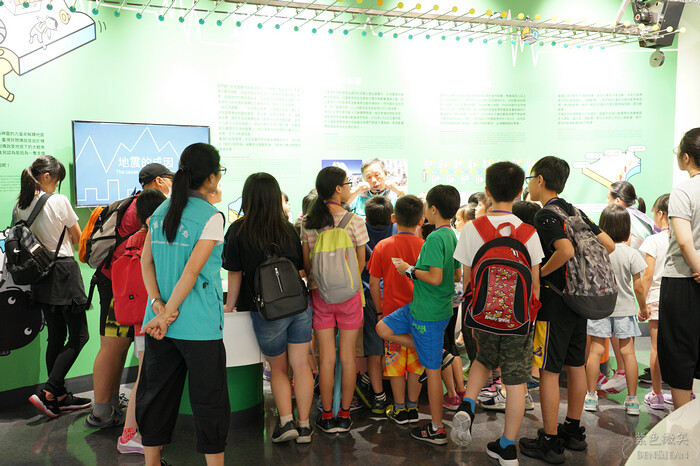 桃園市八德區桃園防災教育館》室內免費入場當一日小小消防員羅伊，多元的互動體驗、充滿了娛樂性與知識性