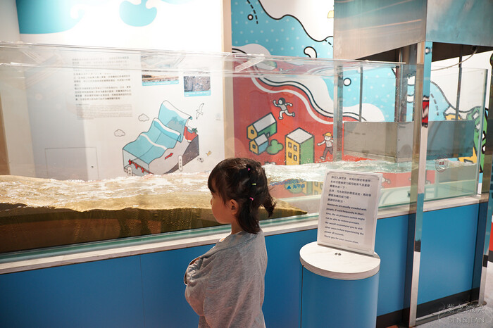 桃園市八德區桃園防災教育館》室內免費入場當一日小小消防員羅伊，多元的互動體驗、充滿了娛樂性與知識性