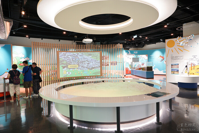 桃園市八德區桃園防災教育館》室內免費入場當一日小小消防員羅伊，多元的互動體驗、充滿了娛樂性與知識性