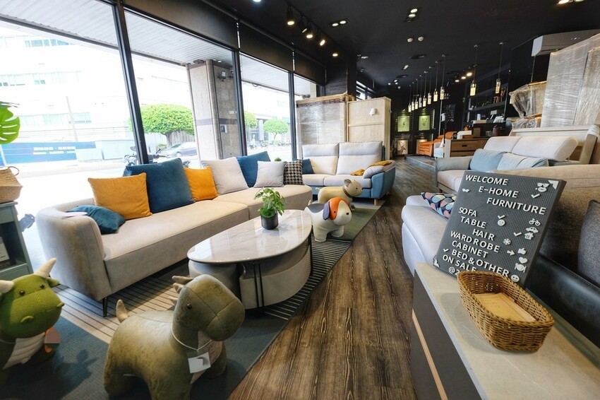 億家具批發倉庫 新莊店|30年老字號 MIT家具工廠直營 價格透明客製化服務 新北家具賣場推薦|西莉亞玩樂人生 億家具批發倉庫新莊店