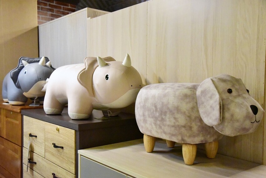 億家具批發倉庫 新莊店|30年老字號 MIT家具工廠直營 價格透明客製化服務 新北家具賣場推薦|西莉亞玩樂人生 億家具批發倉庫新莊店