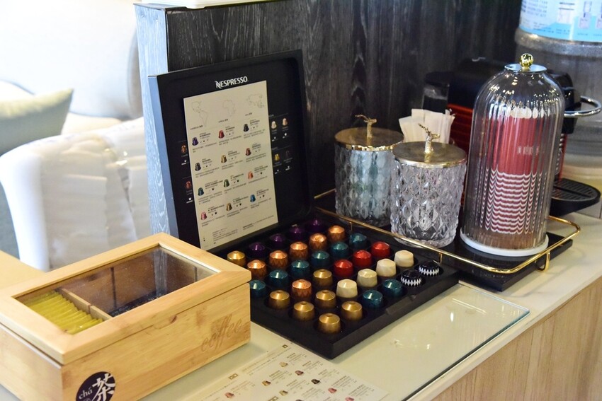 億家具批發倉庫 新莊店|30年老字號 MIT家具工廠直營 價格透明客製化服務 新北家具賣場推薦|西莉亞玩樂人生 億家具批發倉庫新莊店