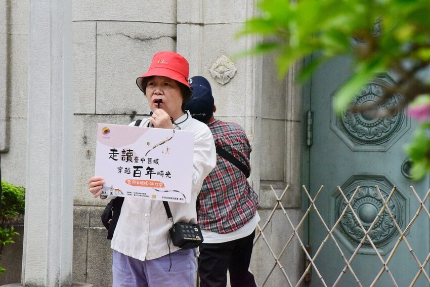 走讀臺中舊城-穿越百年時光｜新太陽堂餅店DIY 歷史建築 百