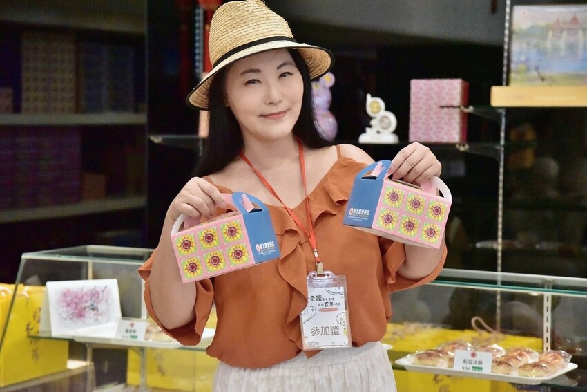 走讀臺中舊城-穿越百年時光｜新太陽堂餅店DIY 歷史建築 百