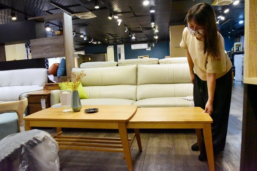 億家具批發倉庫 新莊店|30年老字號 MIT家具工廠直營 價格透明客製化服務 新北家具賣場推薦|西莉亞玩樂人生 億家具批發倉庫新莊店