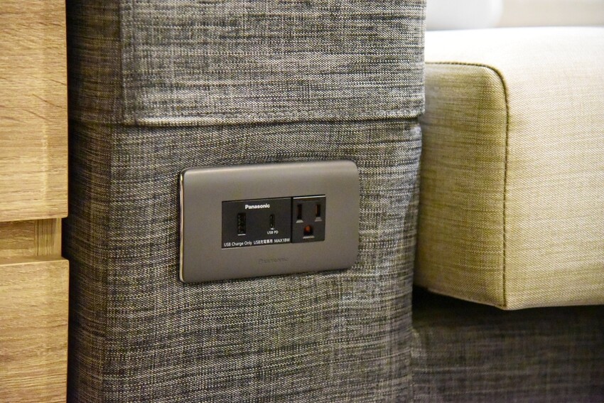 億家具批發倉庫 新莊店|30年老字號 MIT家具工廠直營 價格透明客製化服務 新北家具賣場推薦|西莉亞玩樂人生 億家具批發倉庫新莊店