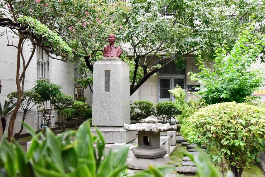 走讀臺中舊城-穿越百年時光｜新太陽堂餅店DIY 歷史建築 百