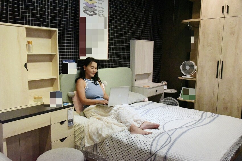 億家具批發倉庫 新莊店|30年老字號 MIT家具工廠直營 價格透明客製化服務 新北家具賣場推薦|西莉亞玩樂人生 億家具批發倉庫新莊店