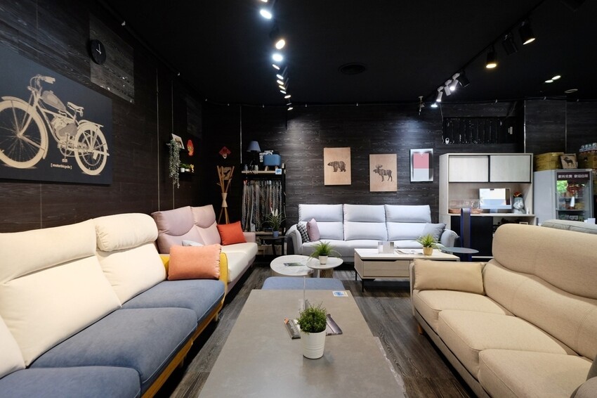 億家具批發倉庫 新莊店|30年老字號 MIT家具工廠直營 價格透明客製化服務 新北家具賣場推薦|西莉亞玩樂人生 億家具批發倉庫新莊店