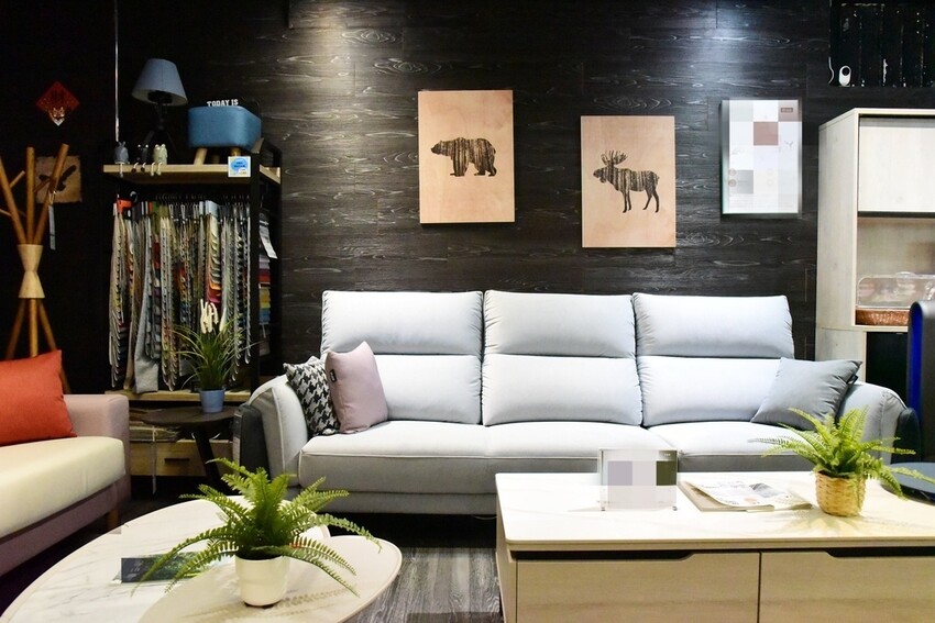 億家具批發倉庫 新莊店|30年老字號 MIT家具工廠直營 價格透明客製化服務 新北家具賣場推薦|西莉亞玩樂人生 億家具批發倉庫新莊店